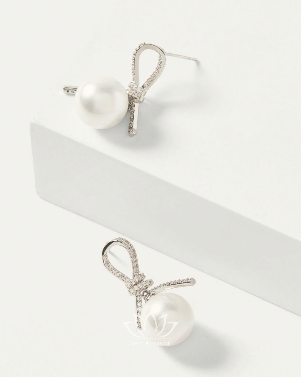 Parisian Whisper Dangles