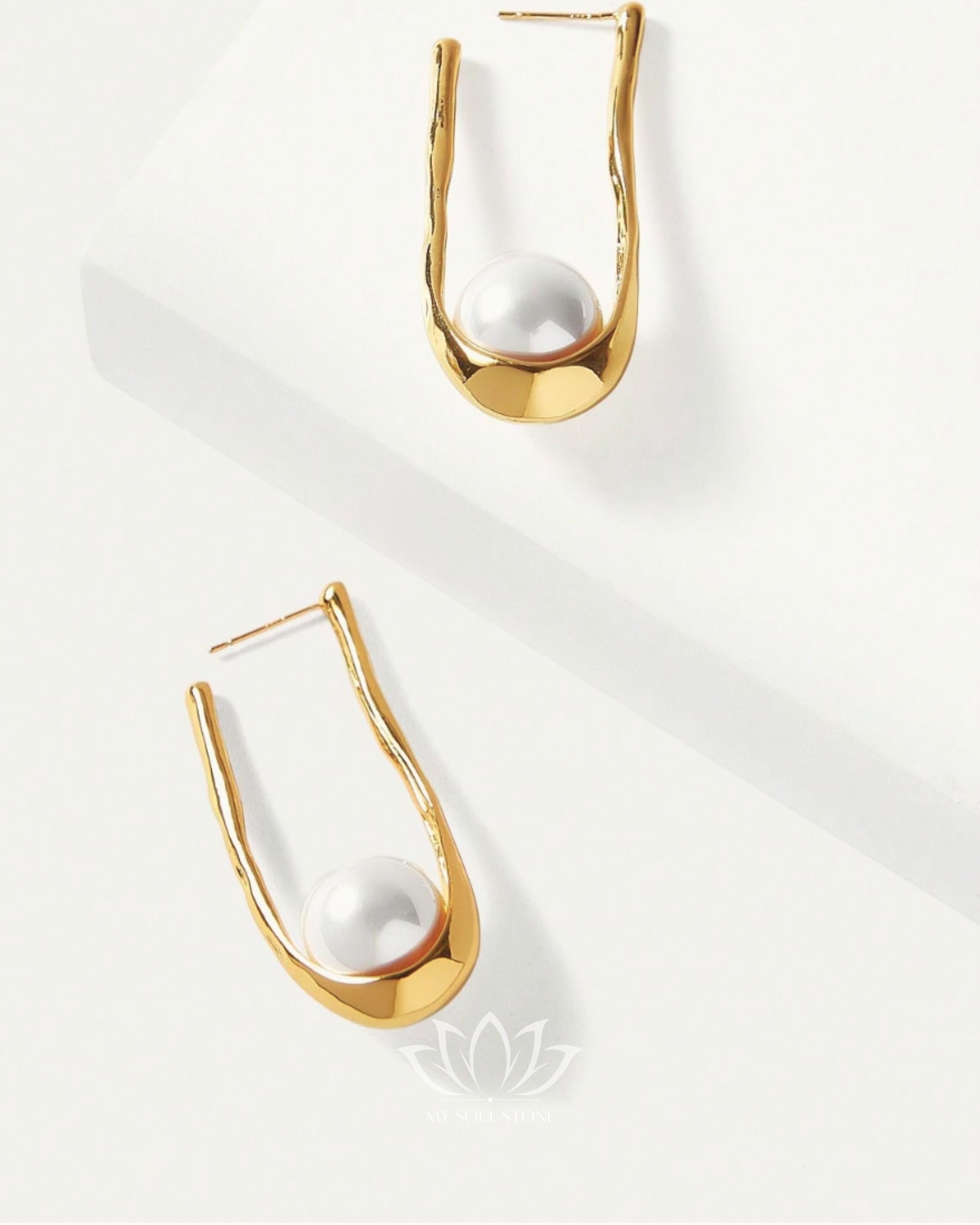 Mother Of Pearl - Gold Plated